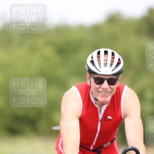 22.06.2025 - Viking Triathlon Yannick Fuchs http://msf.ph/oto/8095007 22.06.2025 13:52:57 Radfahren 160 meine-sportfotos.de