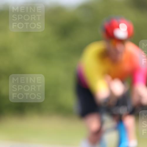 22.06.2025 - Viking Triathlon Yannick Fuchs http://msf.ph/oto/8095046 22.06.2025 11:20:19 Radfahren 38, 106, 113, 158, 554, 608, 628 meine-sportfotos.de