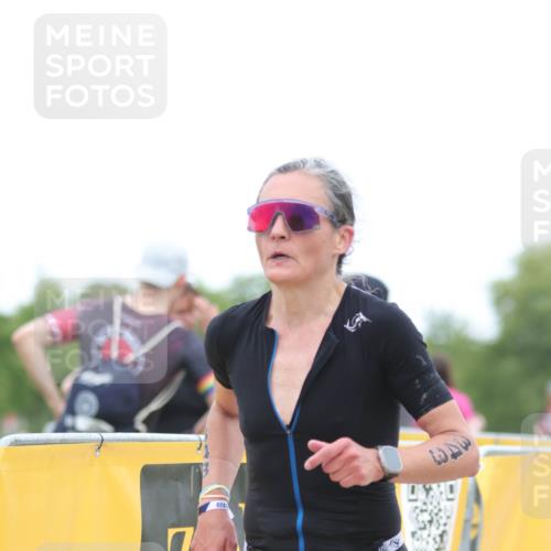 22.06.2025 - Viking Triathlon H.Heesch http://msf.ph/oto/8095058 22.06.2025 15:25:42 Laufen 44, 343, 460 meine-sportfotos.de