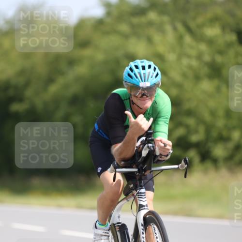 22.06.2025 - Viking Triathlon Yannick Fuchs http://msf.ph/oto/8095097 22.06.2025 11:20:22 Radfahren 38, 106, 113, 554, 608, 628 meine-sportfotos.de