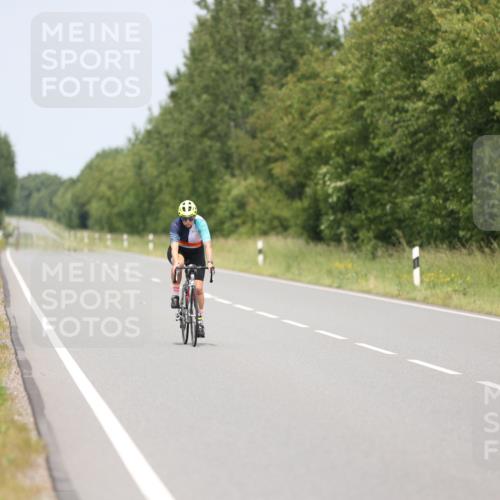 22.06.2025 - Viking Triathlon Yannick Fuchs http://msf.ph/oto/8095098 22.06.2025 13:54:04 Radfahren 656 meine-sportfotos.de