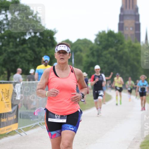 22.06.2025 - Viking Triathlon H.Heesch http://msf.ph/oto/8095128 22.06.2025 15:26:17 Laufen 89, 385 meine-sportfotos.de