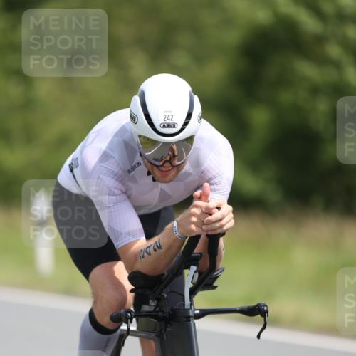 22.06.2025 - Viking Triathlon Yannick Fuchs http://msf.ph/oto/8095214 22.06.2025 11:57:51 Radfahren 5, 229, 242, 271, 284, 294, 328, 486 meine-sportfotos.de