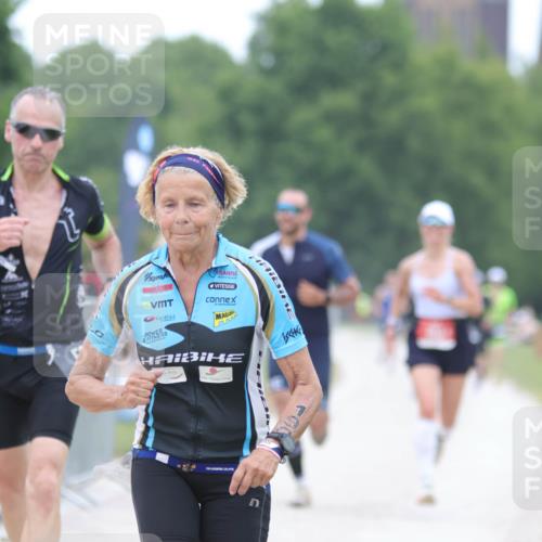 22.06.2025 - Viking Triathlon H.Heesch http://msf.ph/oto/8095215 22.06.2025 15:26:38 Laufen 190, 523, 603 meine-sportfotos.de