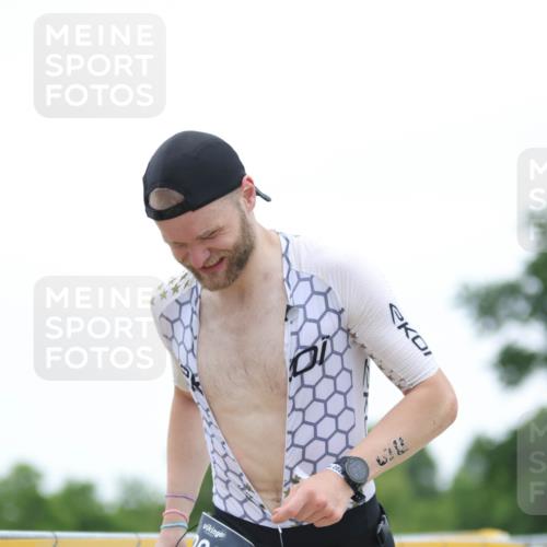 22.06.2025 - Viking Triathlon H.Heesch http://msf.ph/oto/8095248 22.06.2025 16:10:06 Laufen 396, 605 meine-sportfotos.de