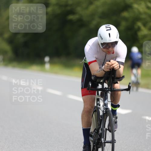 22.06.2025 - Viking Triathlon Yannick Fuchs http://msf.ph/oto/8095334 22.06.2025 11:57:55 Radfahren 5, 219, 229, 242, 271, 284, 294, 343, 429, 486 meine-sportfotos.de