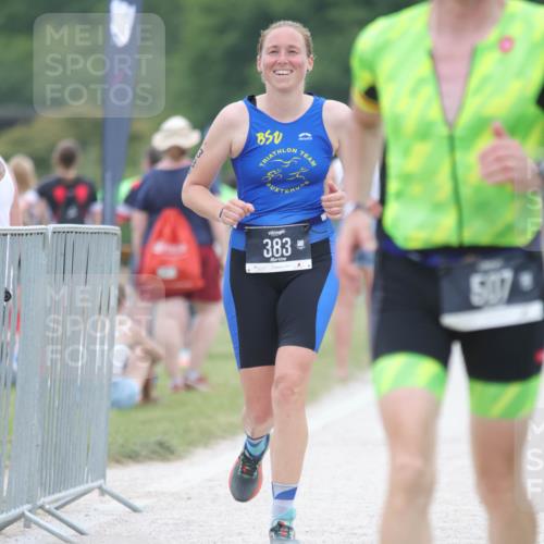 22.06.2025 - Viking Triathlon H.Heesch http://msf.ph/oto/8095361 22.06.2025 15:26:57 Laufen 110, 370, 375, 383, 507 meine-sportfotos.de