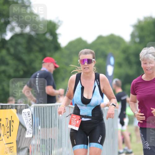 22.06.2025 - Viking Triathlon H.Heesch http://msf.ph/oto/8095389 22.06.2025 16:10:11 Laufen 605 meine-sportfotos.de