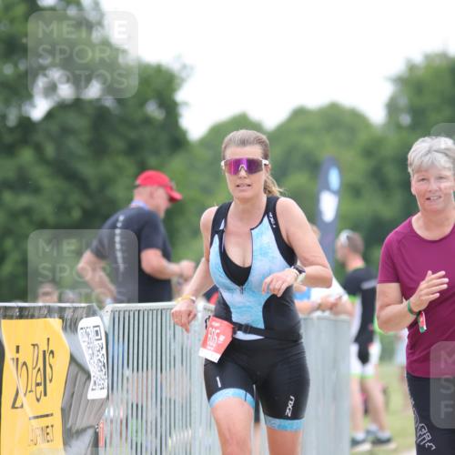 22.06.2025 - Viking Triathlon H.Heesch http://msf.ph/oto/8095401 22.06.2025 16:10:11 Laufen 605 meine-sportfotos.de