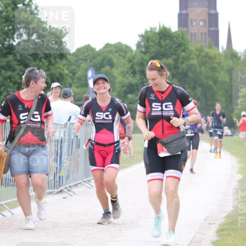 22.06.2025 - Viking Triathlon H.Heesch http://msf.ph/oto/8095553 22.06.2025 15:29:22 Laufen 83, 360, 639 meine-sportfotos.de