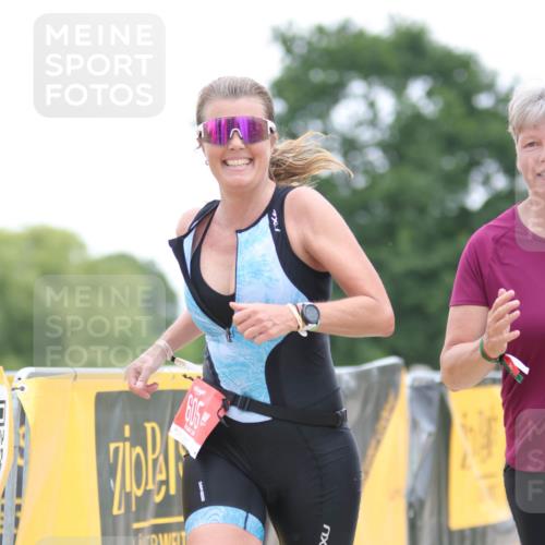 22.06.2025 - Viking Triathlon H.Heesch http://msf.ph/oto/8095575 22.06.2025 16:10:13 Laufen 605 meine-sportfotos.de