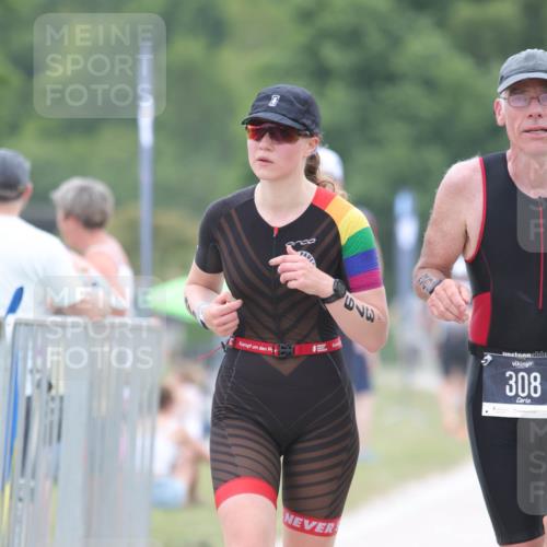 22.06.2025 - Viking Triathlon H.Heesch http://msf.ph/oto/8095638 22.06.2025 15:29:41 Laufen 308, 379, 433 meine-sportfotos.de