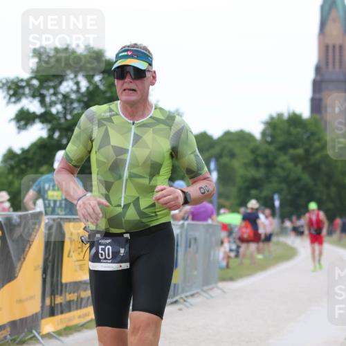 22.06.2025 - Viking Triathlon H.Heesch http://msf.ph/oto/8095815 22.06.2025 15:30:29 Laufen 50, 386 meine-sportfotos.de