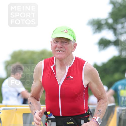 22.06.2025 - Viking Triathlon H.Heesch http://msf.ph/oto/8095856 22.06.2025 15:30:46 Laufen 160, 269 meine-sportfotos.de
