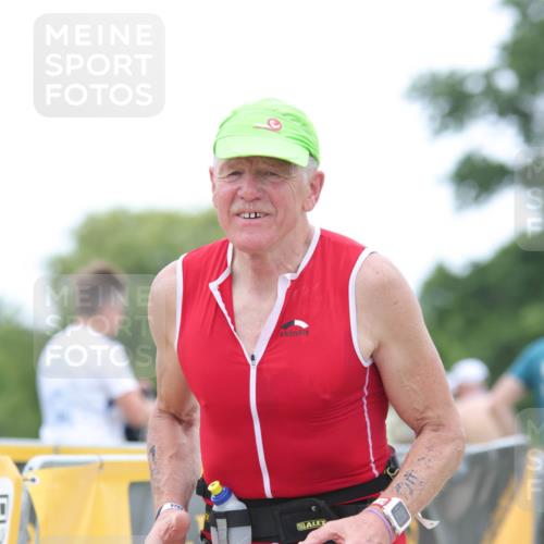 22.06.2025 - Viking Triathlon H.Heesch http://msf.ph/oto/8095867 22.06.2025 15:30:46 Laufen 160, 269 meine-sportfotos.de