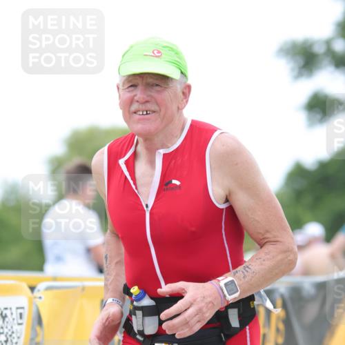 22.06.2025 - Viking Triathlon H.Heesch http://msf.ph/oto/8095877 22.06.2025 15:30:46 Laufen 160, 269 meine-sportfotos.de