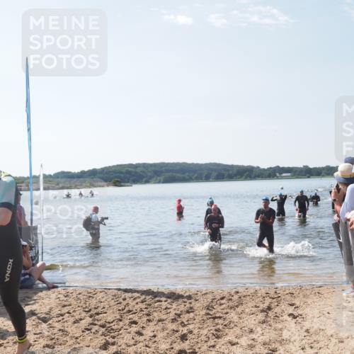 22.06.2025 - Viking Triathlon MichiJ http://msf.ph/oto/8095996 22.06.2025 10:41:18 Schwimmen 54, 94, 314, 376, 390, 496, 631 meine-sportfotos.de