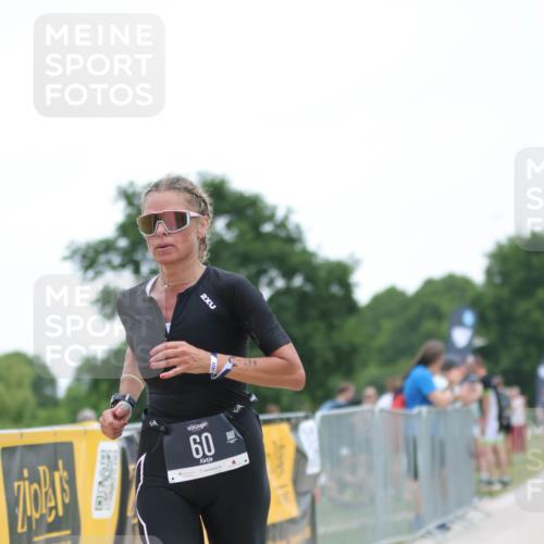 22.06.2025 - Viking Triathlon H.Heesch http://msf.ph/oto/8096026 22.06.2025 16:11:18 Laufen 60 meine-sportfotos.de