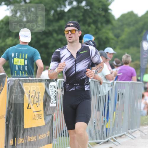 22.06.2025 - Viking Triathlon H.Heesch http://msf.ph/oto/8096027 22.06.2025 15:30:50 Laufen 160, 269 meine-sportfotos.de