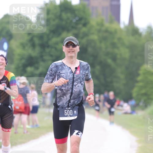 22.06.2025 - Viking Triathlon H.Heesch http://msf.ph/oto/8096106 22.06.2025 15:31:02 Laufen 425, 500 meine-sportfotos.de