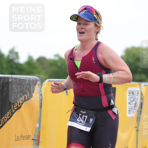 22.06.2025 - Viking Triathlon H.Heesch http://msf.ph/oto/8096119 22.06.2025 16:11:34 Laufen 547 meine-sportfotos.de