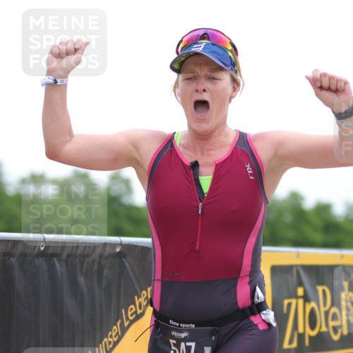 22.06.2025 - Viking Triathlon H.Heesch http://msf.ph/oto/8096130 22.06.2025 16:11:34 Laufen 547 meine-sportfotos.de