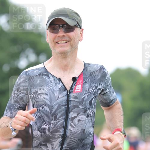 22.06.2025 - Viking Triathlon H.Heesch http://msf.ph/oto/8096207 22.06.2025 15:31:05 Laufen 425, 500 meine-sportfotos.de