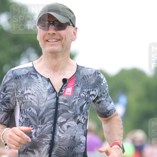 22.06.2025 - Viking Triathlon H.Heesch http://msf.ph/oto/8096221 22.06.2025 15:31:05 Laufen 425, 500 meine-sportfotos.de