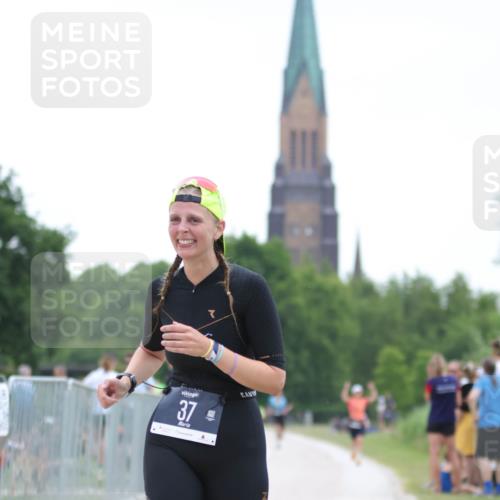 22.06.2025 - Viking Triathlon H.Heesch http://msf.ph/oto/8096275 22.06.2025 16:12:58 Laufen 37 meine-sportfotos.de