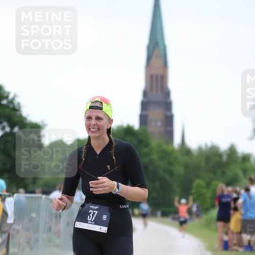 22.06.2025 - Viking Triathlon H.Heesch http://msf.ph/oto/8096278 22.06.2025 16:12:58 Laufen 37 meine-sportfotos.de