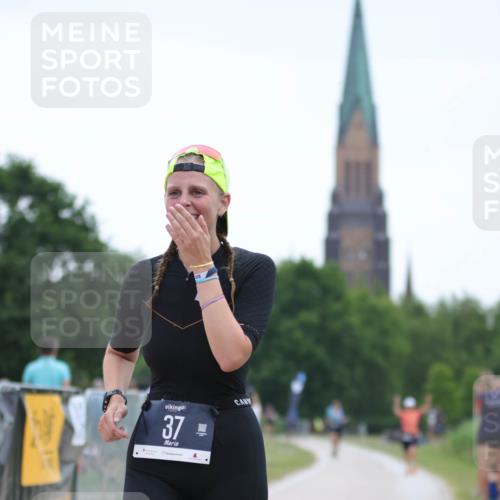 22.06.2025 - Viking Triathlon H.Heesch http://msf.ph/oto/8096294 22.06.2025 16:12:58 Laufen 37 meine-sportfotos.de