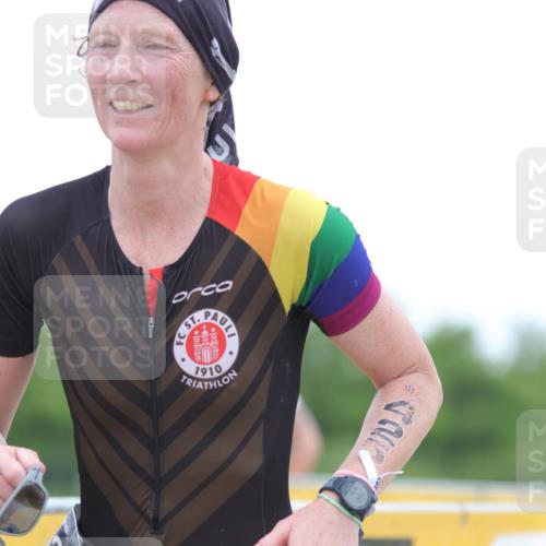 22.06.2025 - Viking Triathlon H.Heesch http://msf.ph/oto/8096355 22.06.2025 15:31:08 Laufen 425, 500 meine-sportfotos.de