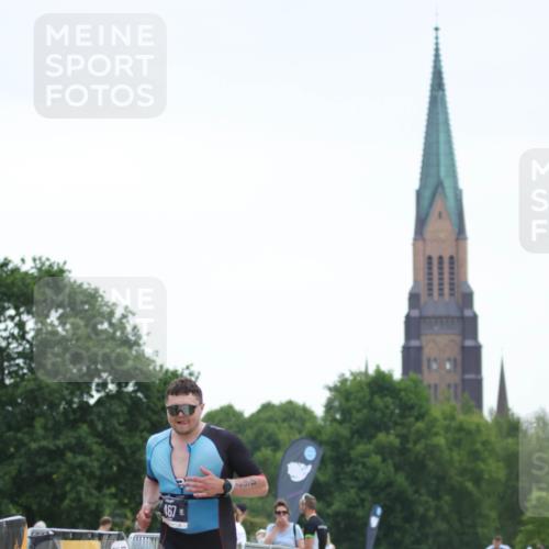 22.06.2025 - Viking Triathlon H.Heesch http://msf.ph/oto/8096366 22.06.2025 16:13:16 Laufen 130, 467 meine-sportfotos.de