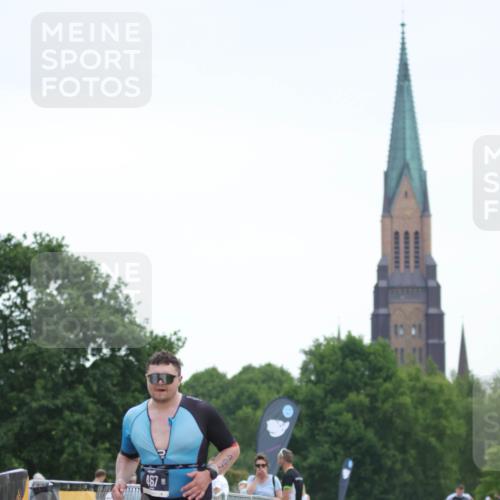 22.06.2025 - Viking Triathlon H.Heesch http://msf.ph/oto/8096369 22.06.2025 16:13:17 Laufen 130, 467 meine-sportfotos.de