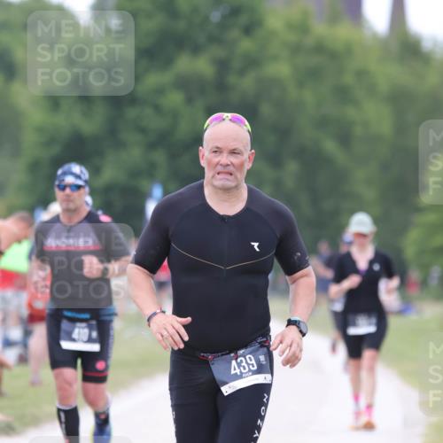 22.06.2025 - Viking Triathlon H.Heesch http://msf.ph/oto/8096383 22.06.2025 15:31:25 Laufen 410, 439 meine-sportfotos.de
