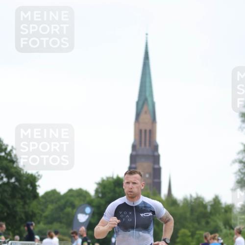 22.06.2025 - Viking Triathlon H.Heesch http://msf.ph/oto/8096396 22.06.2025 16:13:28 Laufen 76 meine-sportfotos.de