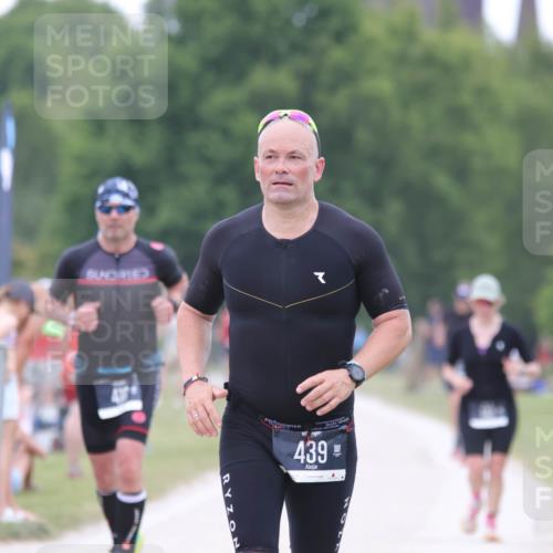 22.06.2025 - Viking Triathlon H.Heesch http://msf.ph/oto/8096411 22.06.2025 15:31:25 Laufen 410, 439 meine-sportfotos.de