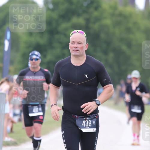 22.06.2025 - Viking Triathlon H.Heesch http://msf.ph/oto/8096424 22.06.2025 15:31:26 Laufen 410, 439 meine-sportfotos.de
