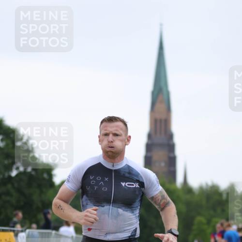22.06.2025 - Viking Triathlon H.Heesch http://msf.ph/oto/8096429 22.06.2025 16:13:29 Laufen 76 meine-sportfotos.de