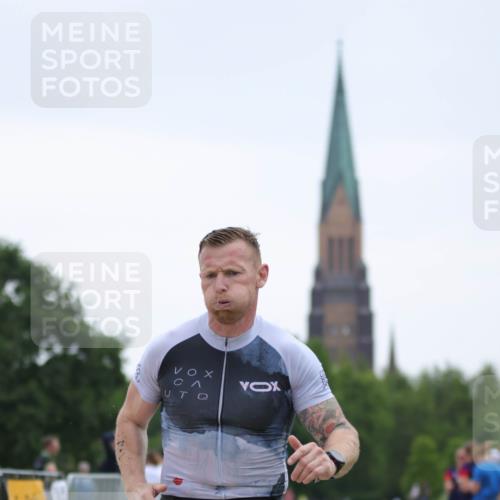 22.06.2025 - Viking Triathlon H.Heesch http://msf.ph/oto/8096435 22.06.2025 16:13:29 Laufen 76 meine-sportfotos.de