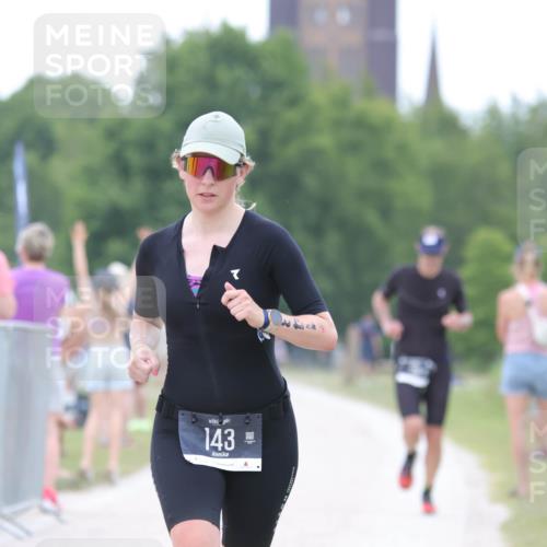 22.06.2025 - Viking Triathlon H.Heesch http://msf.ph/oto/8096436 22.06.2025 15:31:35 Laufen 143, 331, 410 meine-sportfotos.de