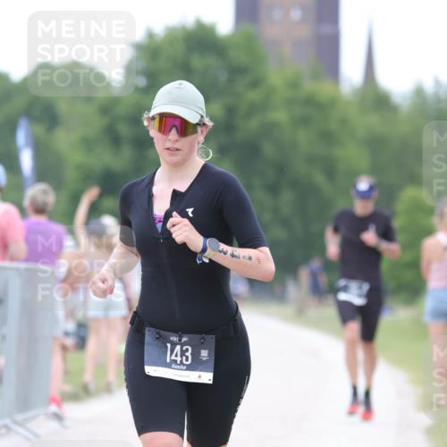 22.06.2025 - Viking Triathlon H.Heesch http://msf.ph/oto/8096449 22.06.2025 15:31:35 Laufen 143, 331, 410 meine-sportfotos.de
