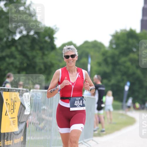22.06.2025 - Viking Triathlon H.Heesch http://msf.ph/oto/8096455 22.06.2025 16:14:12 Laufen 484 meine-sportfotos.de