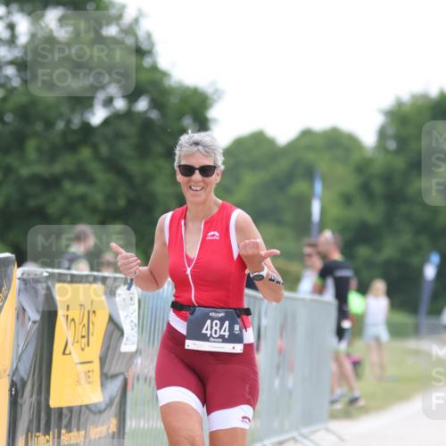 22.06.2025 - Viking Triathlon H.Heesch http://msf.ph/oto/8096469 22.06.2025 16:14:12 Laufen 484 meine-sportfotos.de