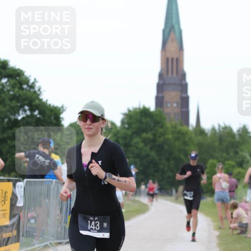 22.06.2025 - Viking Triathlon H.Heesch http://msf.ph/oto/8096472 22.06.2025 15:31:36 Laufen 143, 331, 410 meine-sportfotos.de