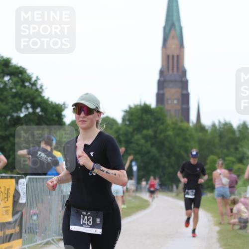22.06.2025 - Viking Triathlon H.Heesch http://msf.ph/oto/8096484 22.06.2025 15:31:36 Laufen 143, 331, 410 meine-sportfotos.de