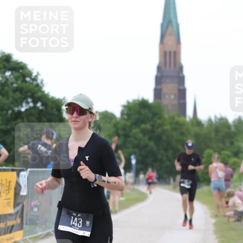 22.06.2025 - Viking Triathlon H.Heesch http://msf.ph/oto/8096493 22.06.2025 15:31:36 Laufen 143, 331, 410 meine-sportfotos.de