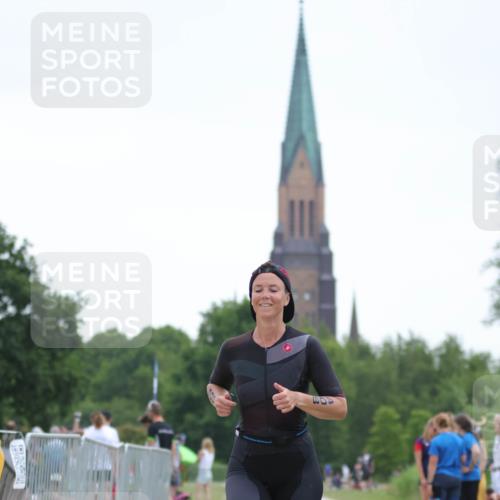 22.06.2025 - Viking Triathlon H.Heesch http://msf.ph/oto/8096523 22.06.2025 16:14:32 Laufen 408 meine-sportfotos.de