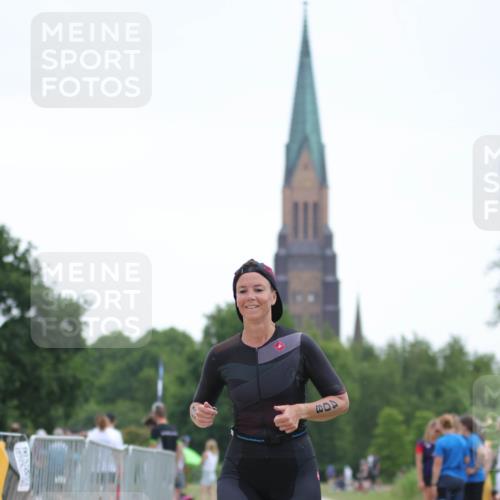 22.06.2025 - Viking Triathlon H.Heesch http://msf.ph/oto/8096533 22.06.2025 16:14:32 Laufen 408 meine-sportfotos.de