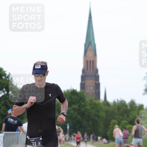 22.06.2025 - Viking Triathlon H.Heesch http://msf.ph/oto/8096562 22.06.2025 15:31:42 Laufen 331 meine-sportfotos.de